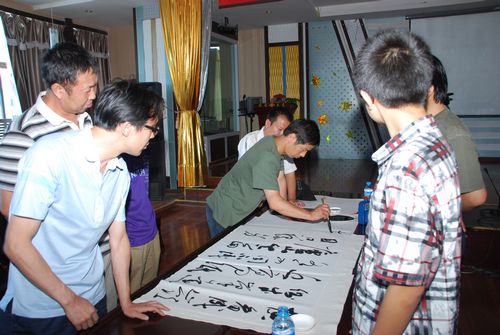 公司赞助首届敦煌书法论坛